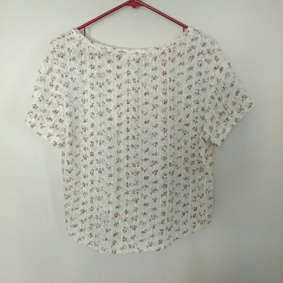 Floral embroidered crop top - Picture 4 of 7